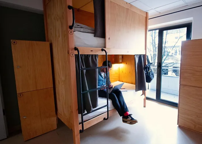 Wot Nomad Social Hostel Lisbon